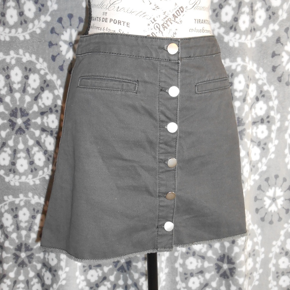 EUC Forever 21 High Waist Button Front Mini Skirt